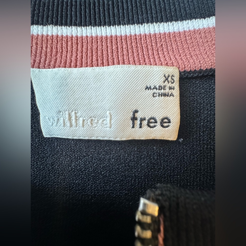 Wilfred Free 3/4 Knit Zip Top - Picture 10 of 16